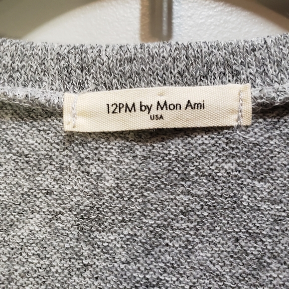12Pm By Mon Ami Lightweight Sweater NWOT SZ. SM - Picture 5 of 8